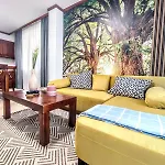 Comfy 1bd In 4star 반스코