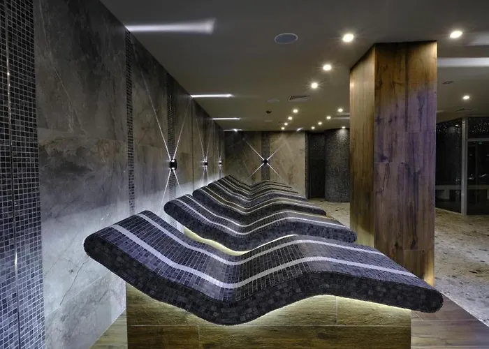 Апартаменты Comfy 1bd In 4star *