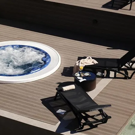 Comfy 1bd In 4star バンスコ